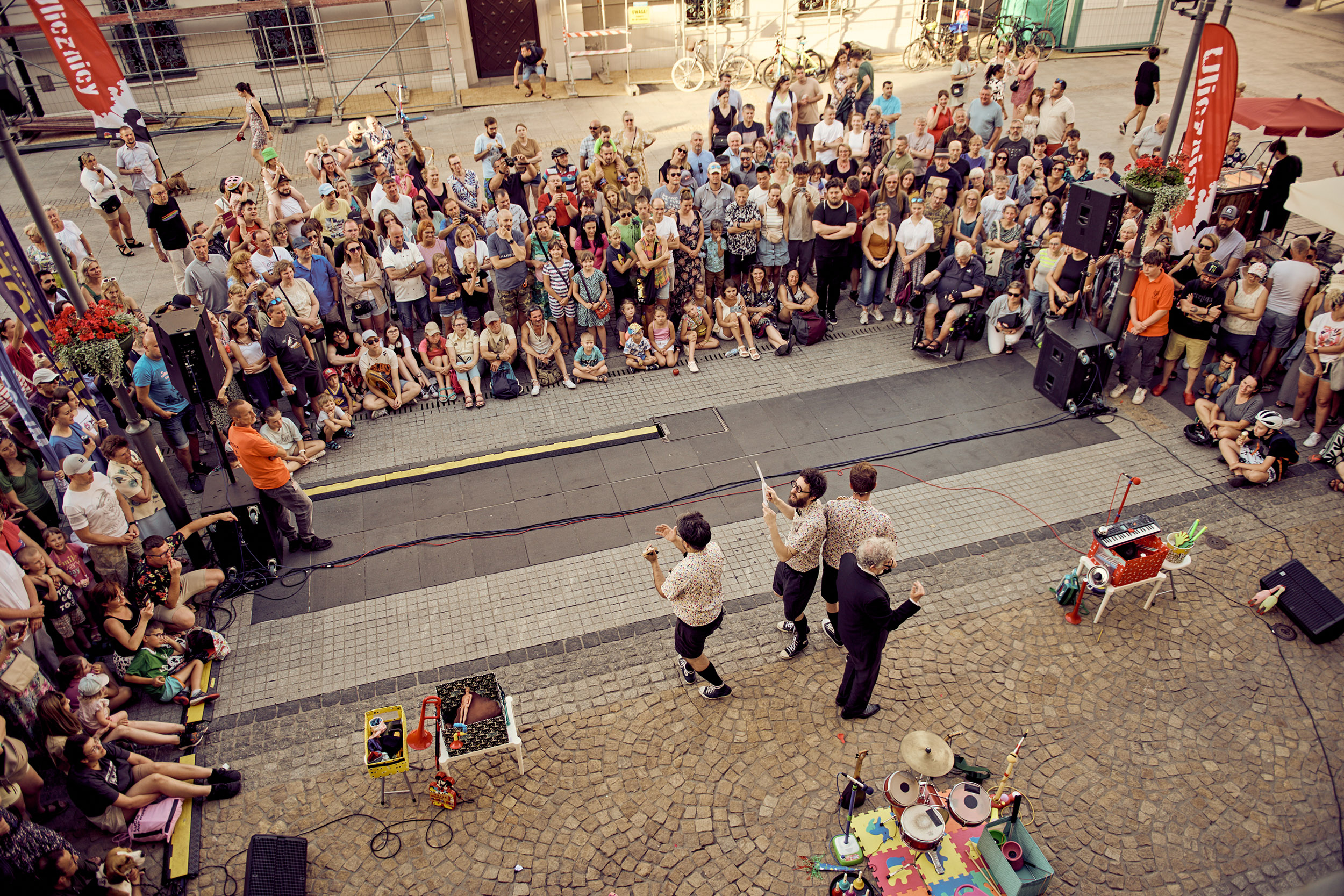 Spektakl w ramach festiwalu Ulicznicy