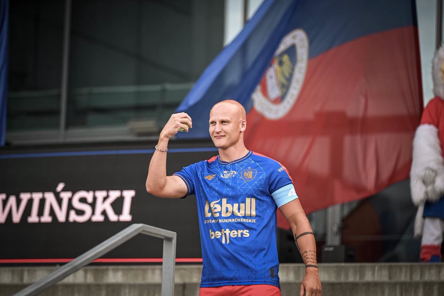 Patryk Dziczek