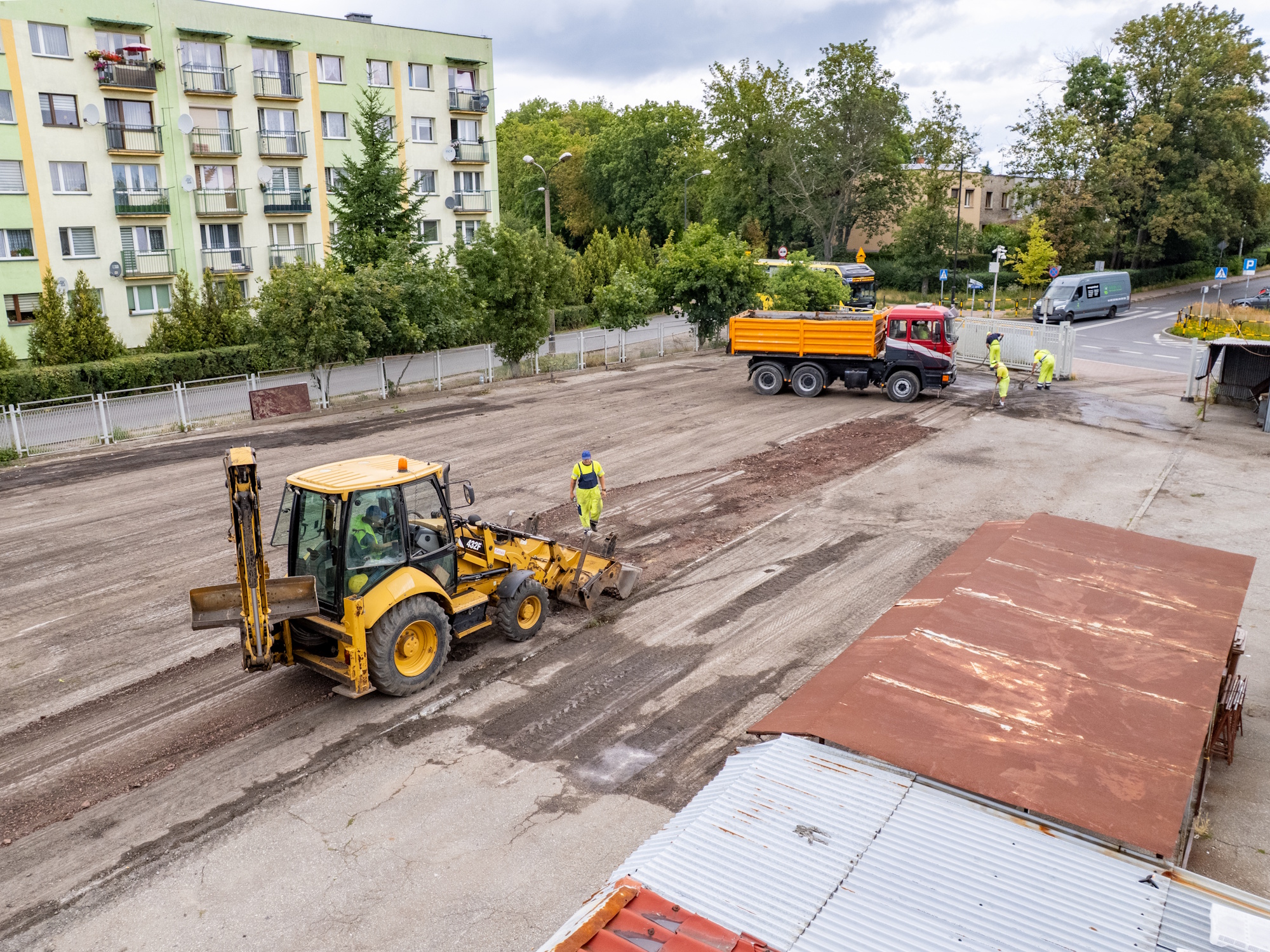 targowisko, rmaszyny na placu budowy
