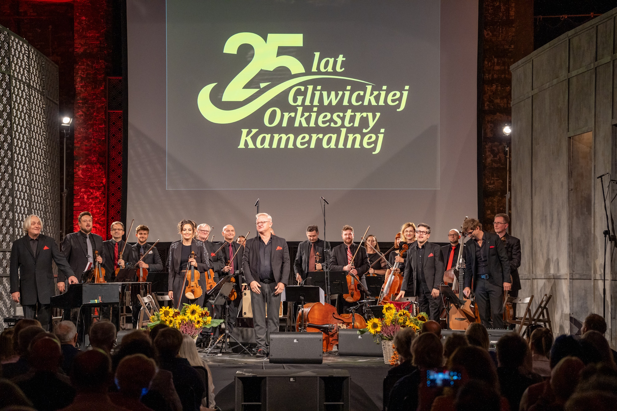 Orkiestra na scenie
