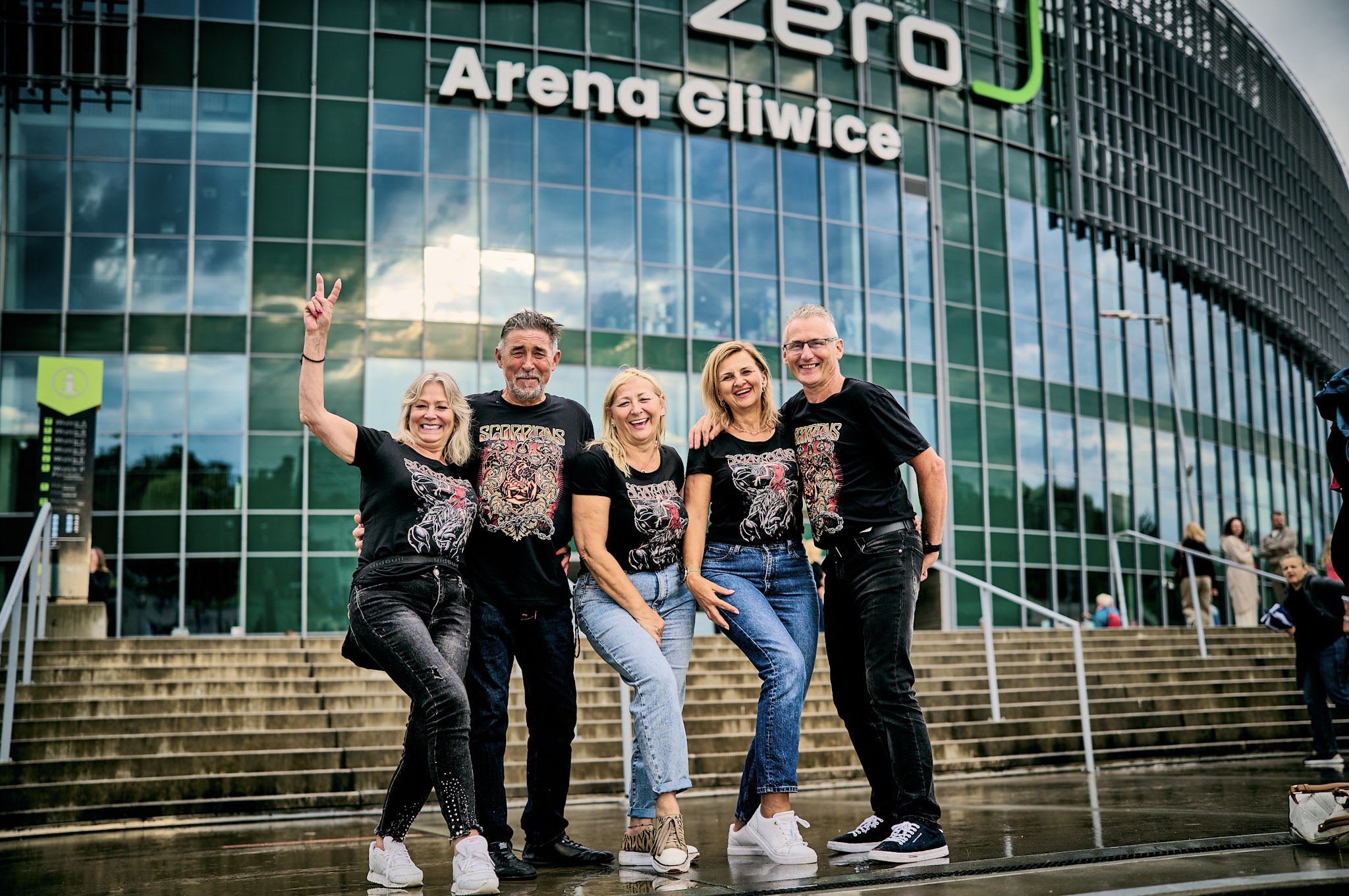 Fani Scorpionsów przed PreZero Areną Gliwice