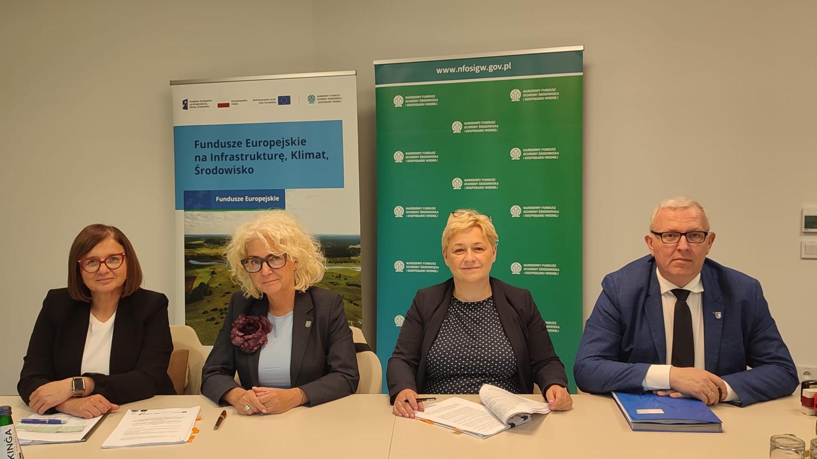 Miasto Gliwice podpisało w Narodowym Funduszu Ochrony Środowiska i Gospodarki Wodnej w Warszawie umowę na dofinansowanie projektu FEnIKS – etap II. Wszystkie zaplanowane prace mają zostać zakończone do 30 czerwca 2029 roku