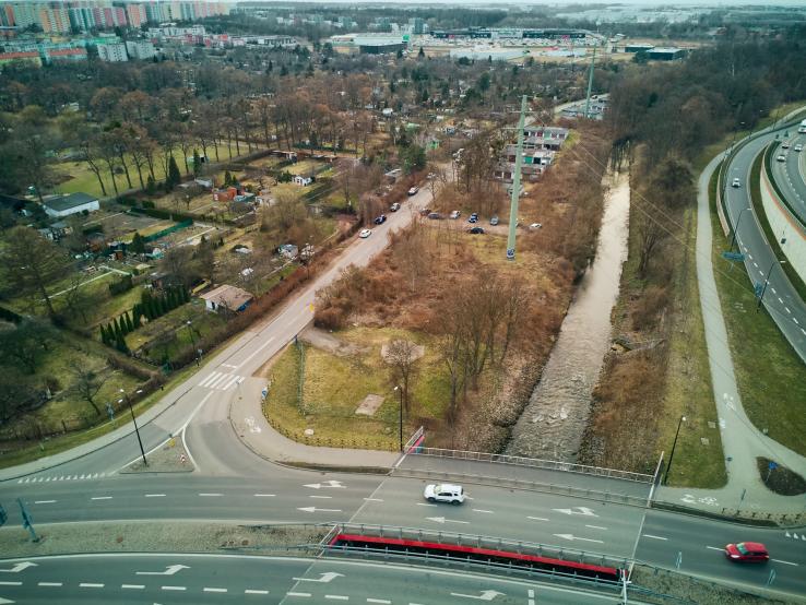 Aż trzynaście firm chce zrealizować budowę drogi dla rowerzystów i pieszych wzdłuż ul. Nadrzecznej